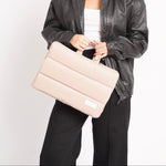 Cargar imagen en el visor de la galería, Funda Portalaptop Emma Beige
