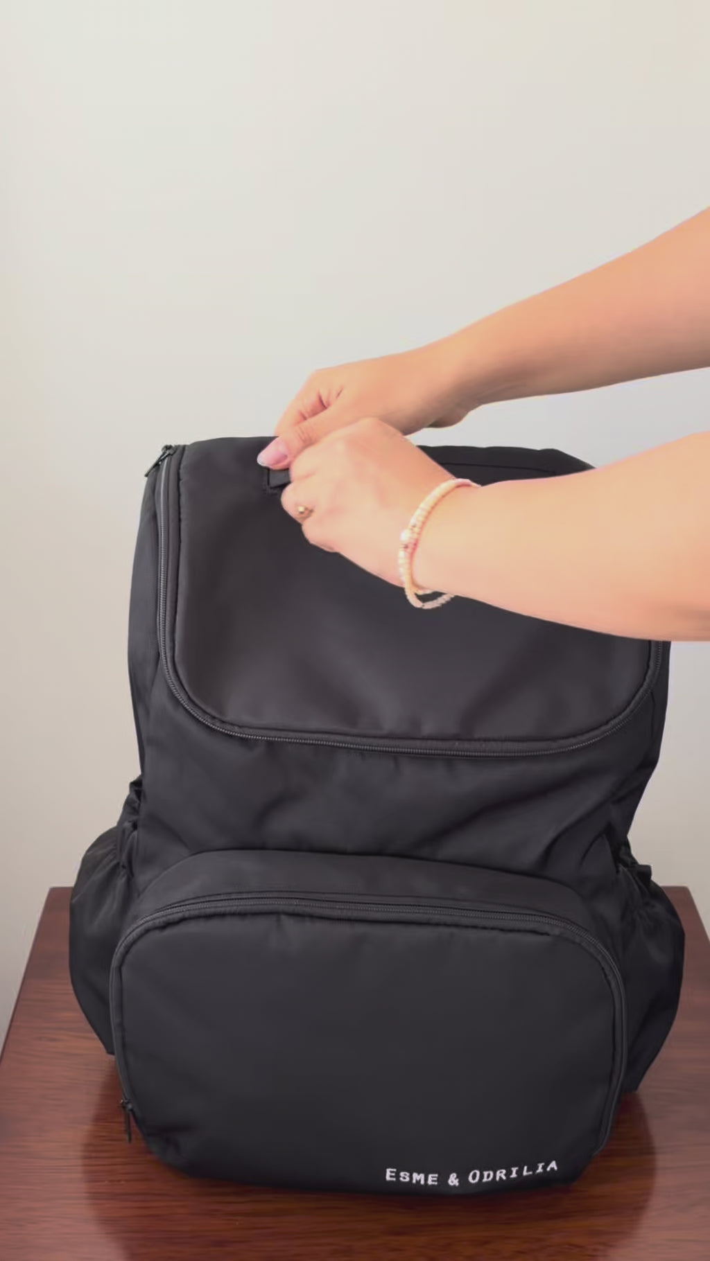 Mom Era Bag Black