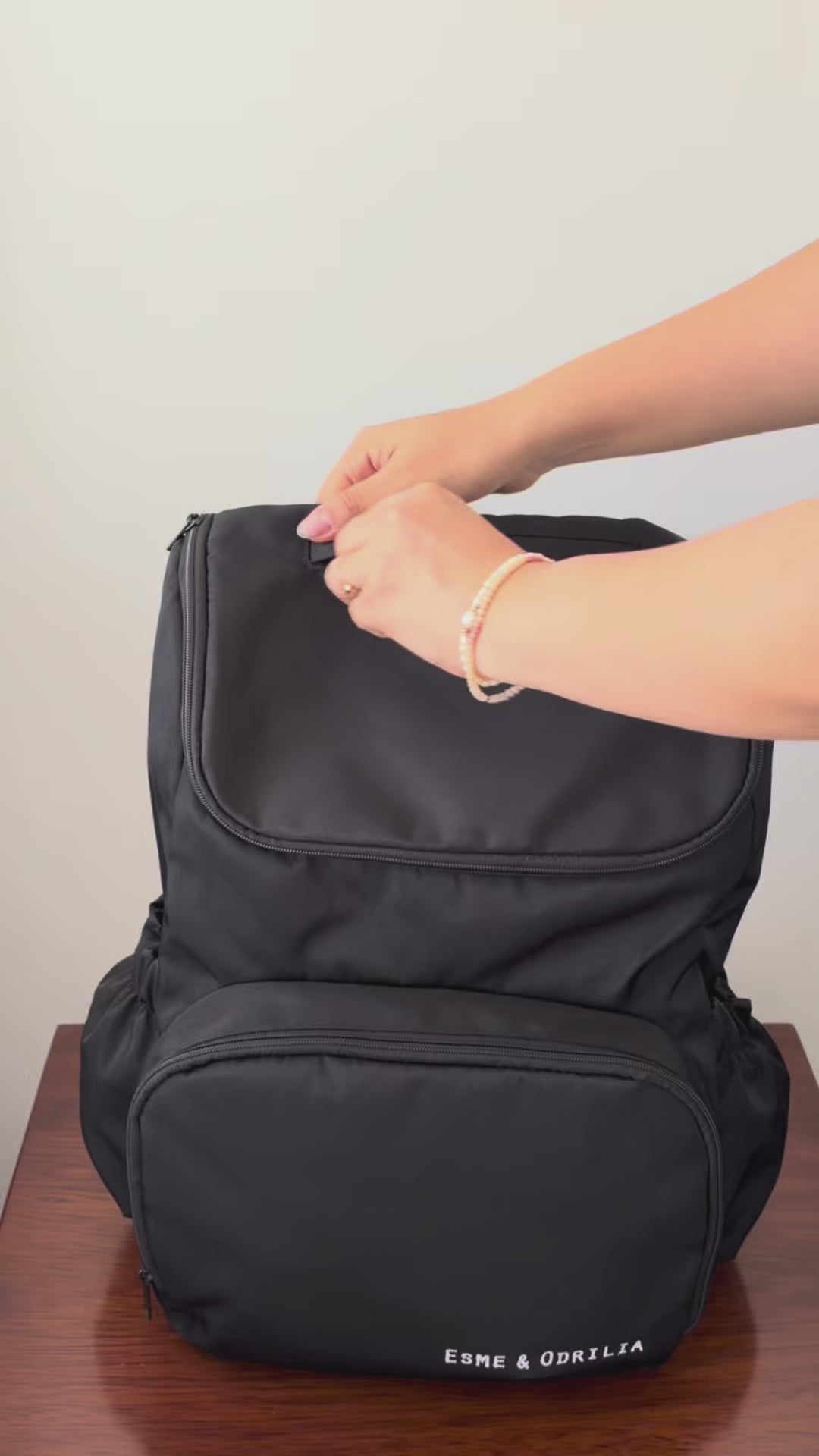 Mom Era Bag Black